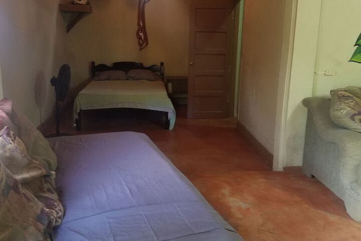 Room 3 of 6