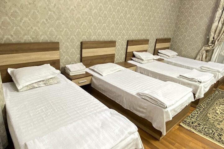 Room 10 of 15