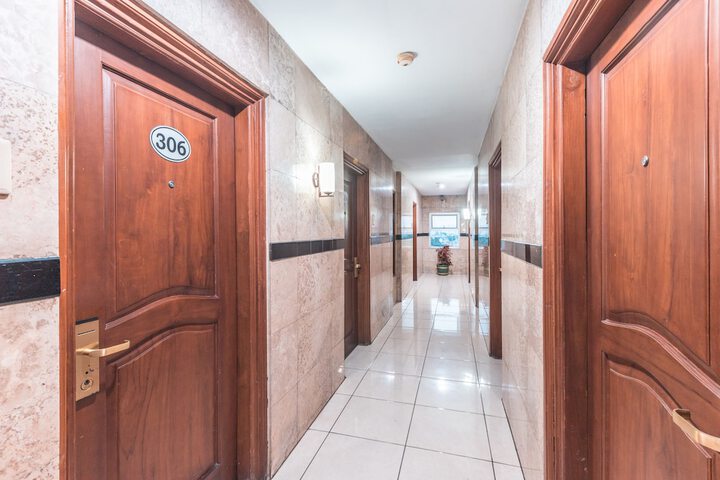 Ballroom/Hall 51 of 62