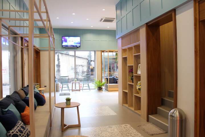 Hotel Lobby