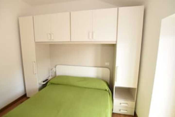Room 20 of 30