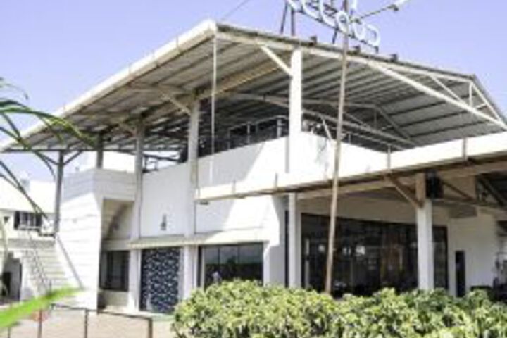 OYO 27785 The Cloud Hotel & Resorts