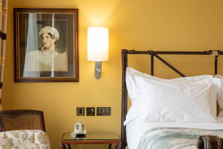 Room 10 of 75