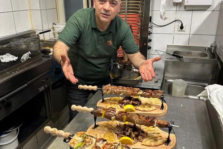 General 8 of 29