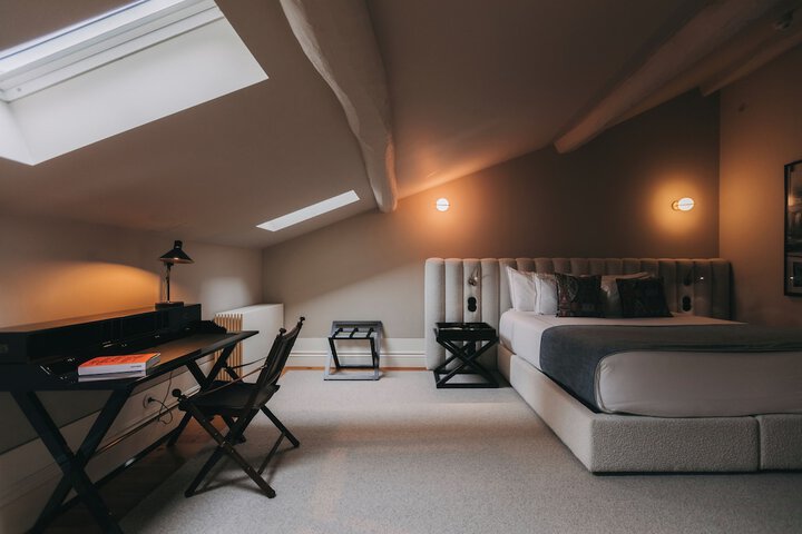 Room 36 of 147
