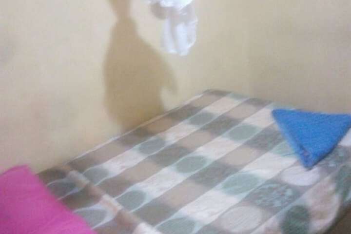 Room 6 of 14