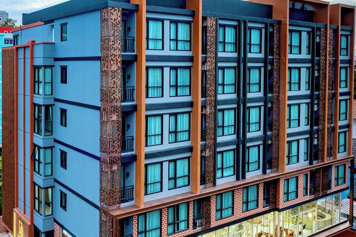 Metro Hotel Phahonyothin 35