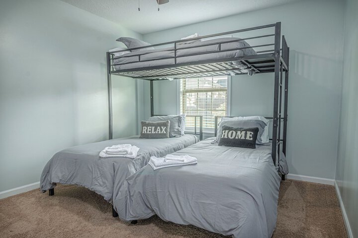 Room 3 of 58