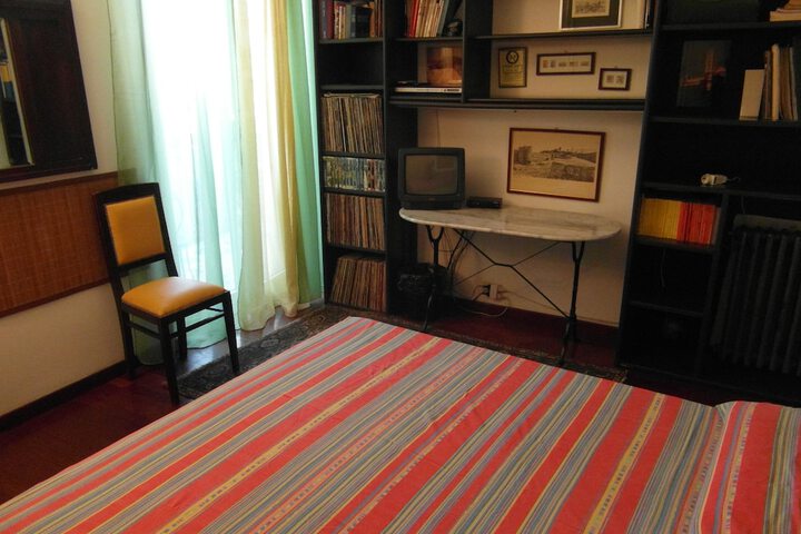 Room 8 of 44