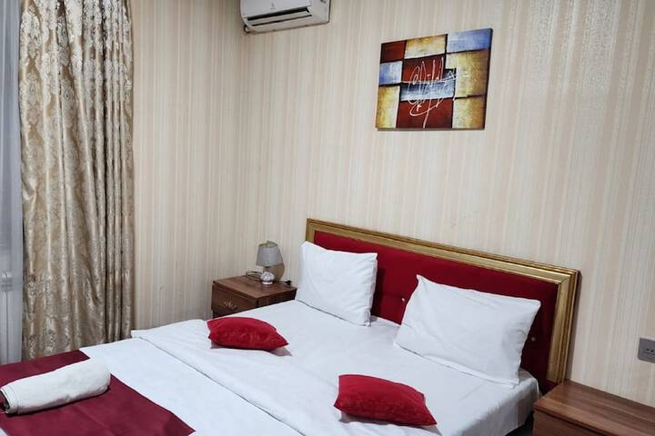 Room 30 of 105