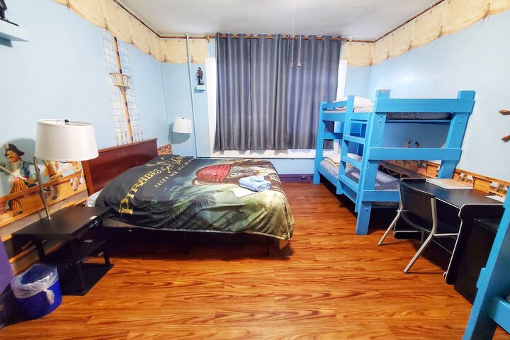 Room 18 of 46