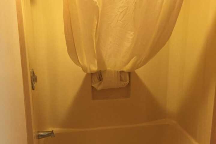 Room 26 of 33