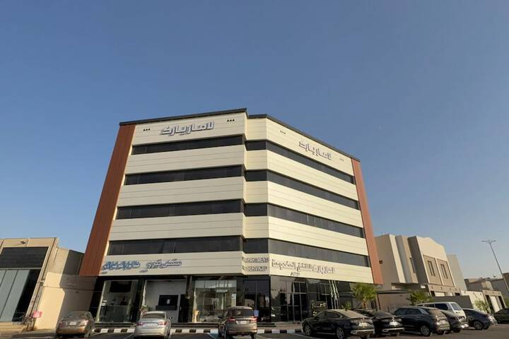 Exterior of Lamar Park Hotel Al Rayan