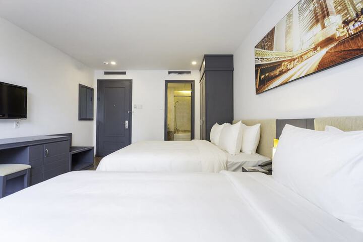 Room 16 of 70