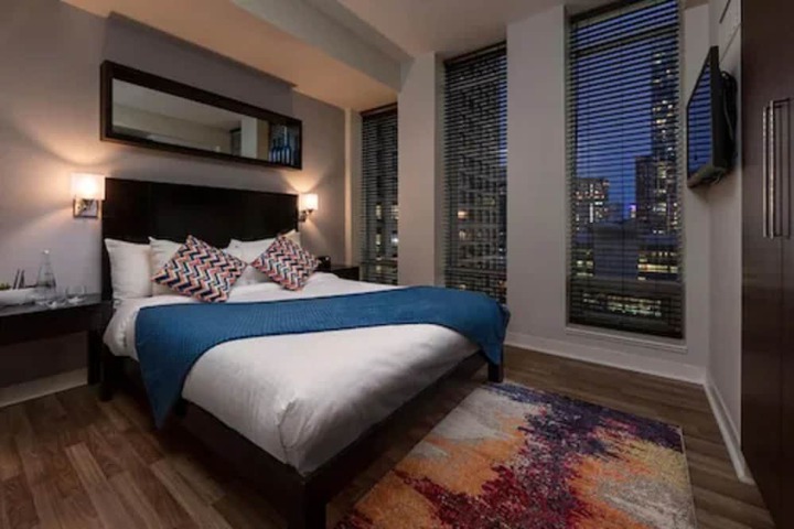 Room 7 of 50