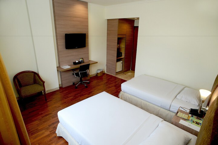 Room 7 of 22