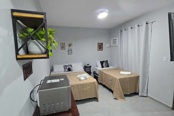 Room 15 of 28