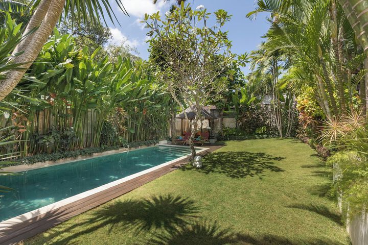 Pools & Facilities