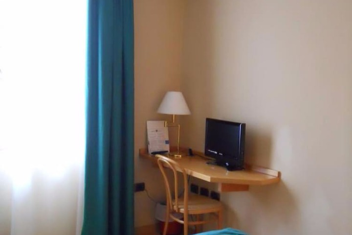 Room 9 of 55
