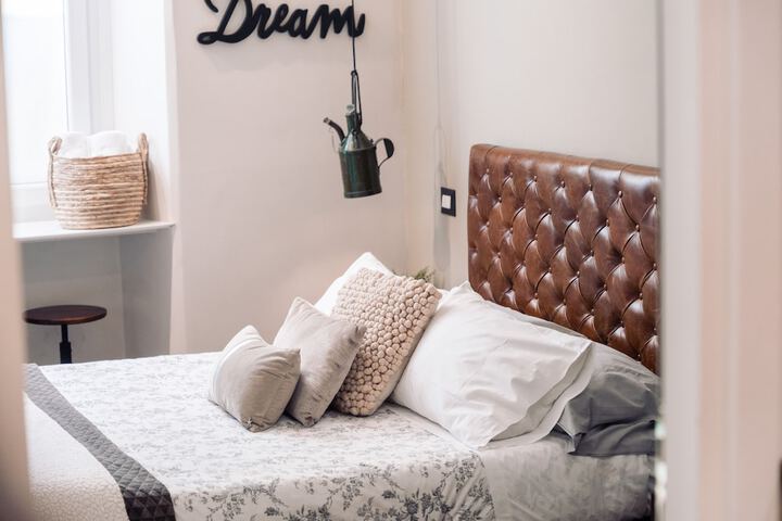 Room 19 of 144