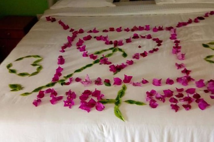 Room 6 of 40