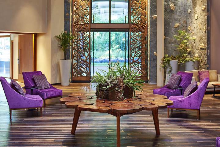 Lobby Entry