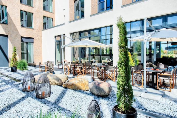 Terrace/Patio 50 of 52