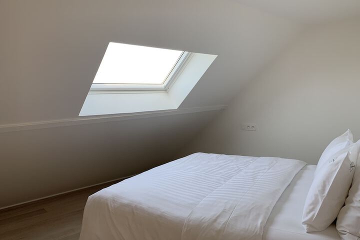 Room 20 of 65