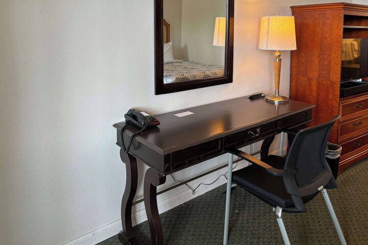 Room amenity
