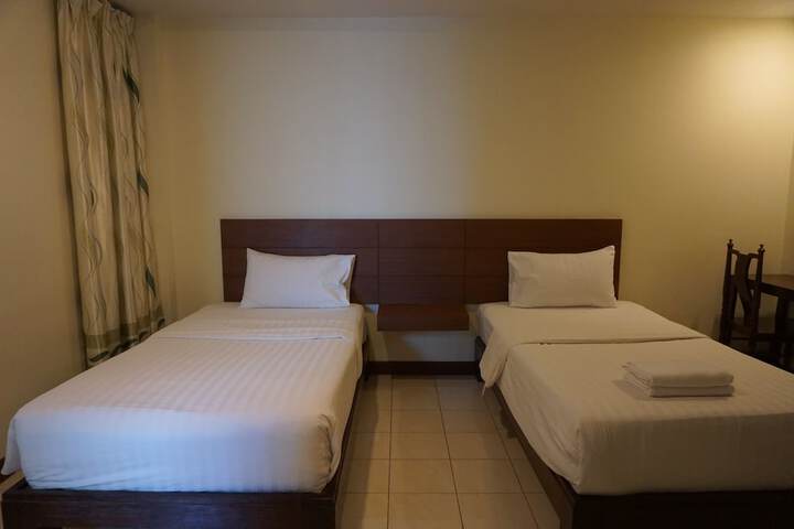Room 5 of 46