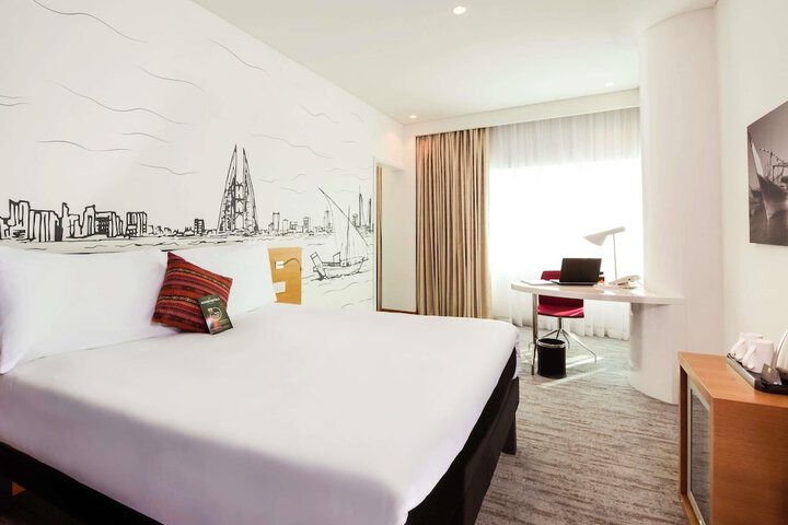 Room 20 of 63