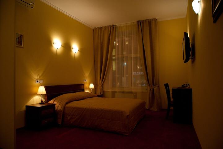 Room 56 of 91