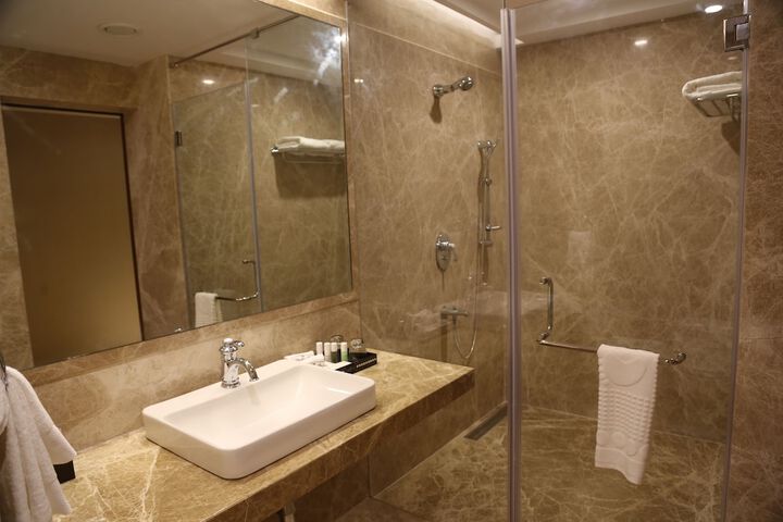 Clean Restrooms
