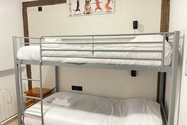 Room 68 of 121