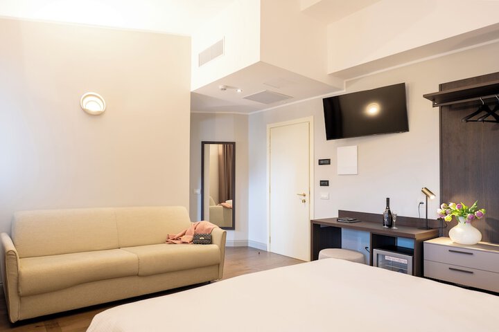 Room 19 of 60