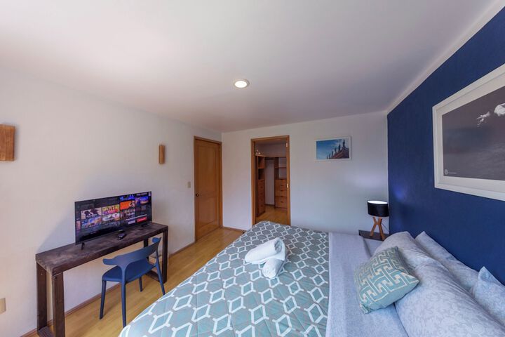 Room 33 of 75