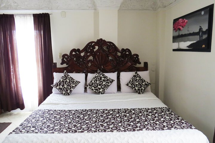 Room 27 of 75