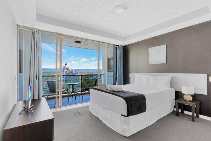 Room 15 of 57