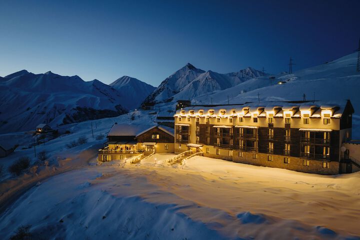 Hotel Alpina