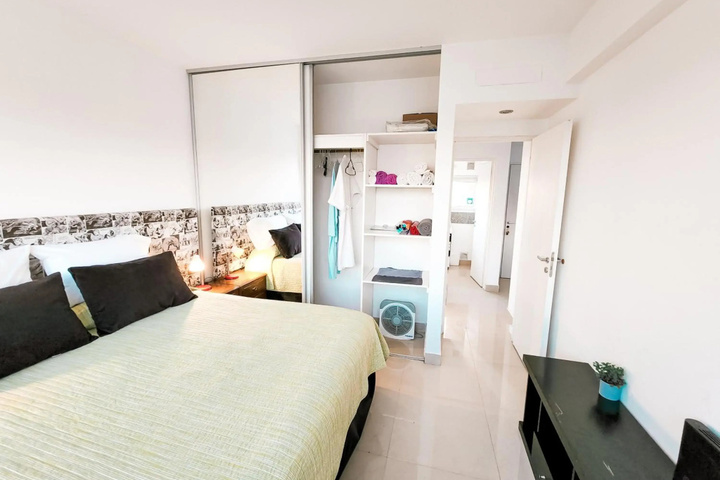 Room 5 of 20