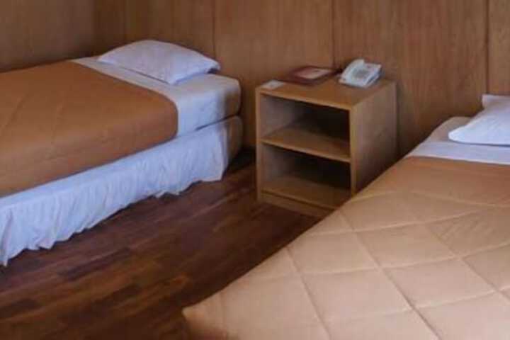 Room 10 of 67