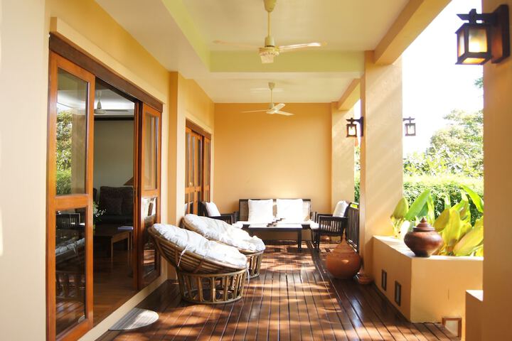 Terrace/Patio 27 of 61