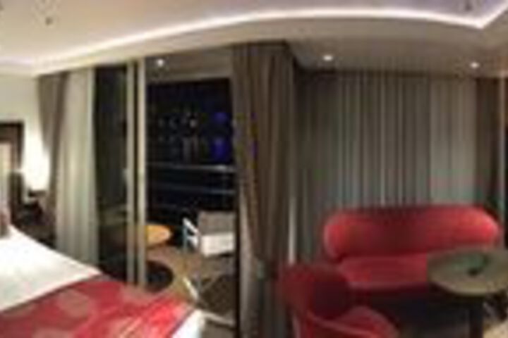 Room 17 of 52