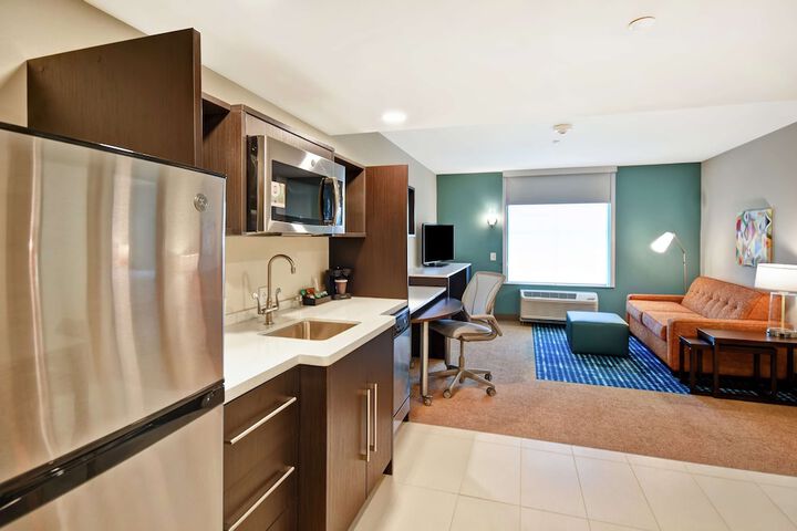 1 King Bed Studio Suite (13 of 22)
