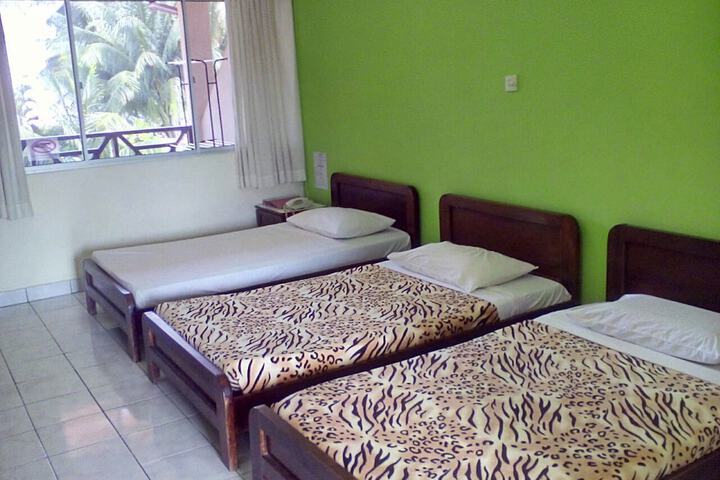 Room 14 of 47