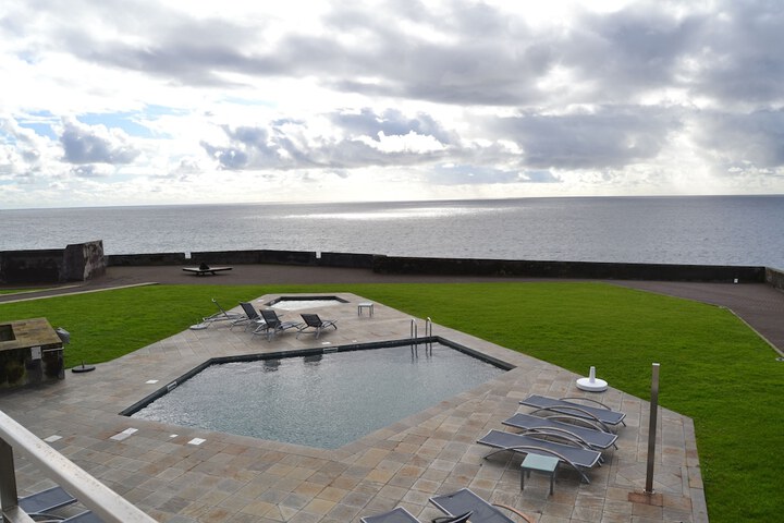 Pool 37 of 62