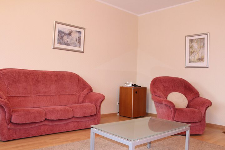 Room 19 of 66
