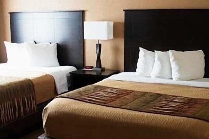 Room 4 of 14