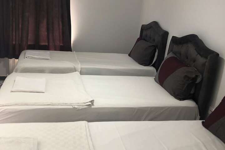 Room 76 of 137