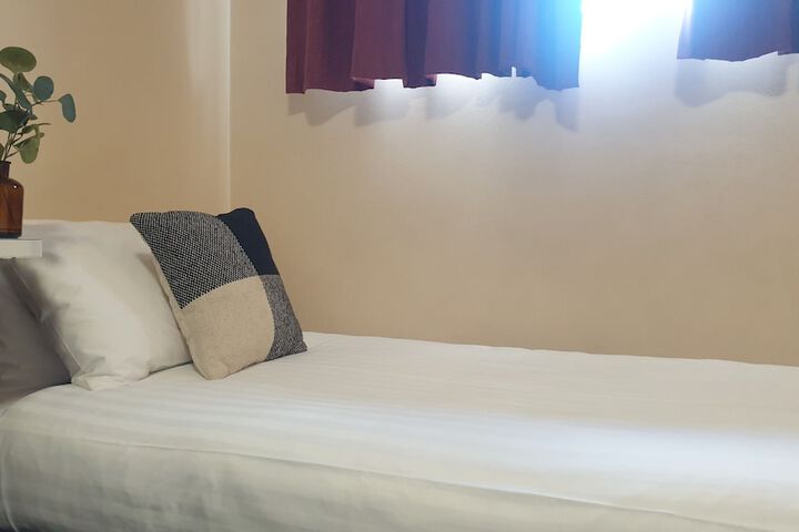 Room 12 of 20
